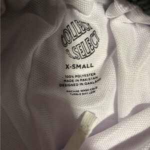 Collect & select XS, fits like M honestly